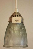 H&aelig;nge lampe med rillet glas fra Ib Laursen